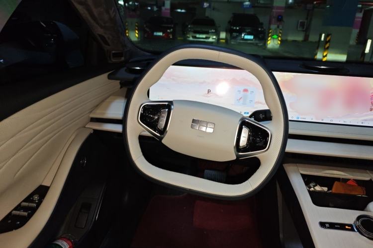 Used Geely Galaxy E8 2024 665 km Range Rear-Drive Starship Long-Range Version Steering Wheel