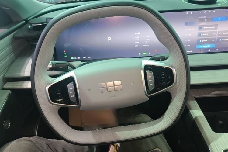 Used Geely Galaxy E8 2024 550 km Range Rear-Drive Dragon Edition Steering Wheel