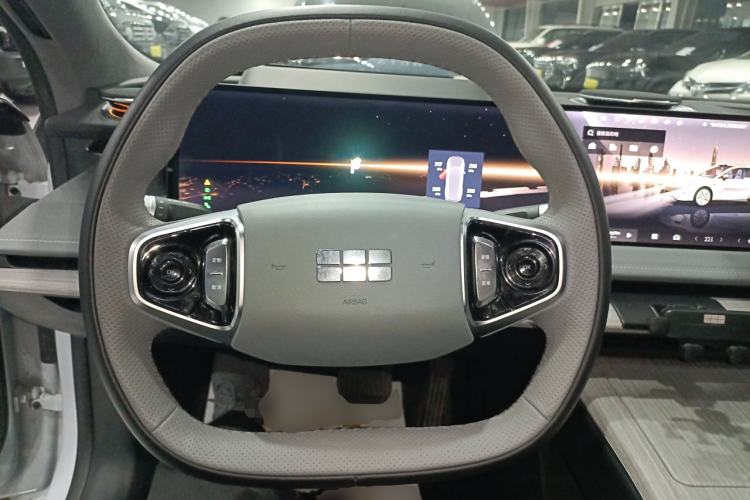 Used Geely Galaxy E8 2024 550 km Range Rear-Drive MAX Steering Wheel
