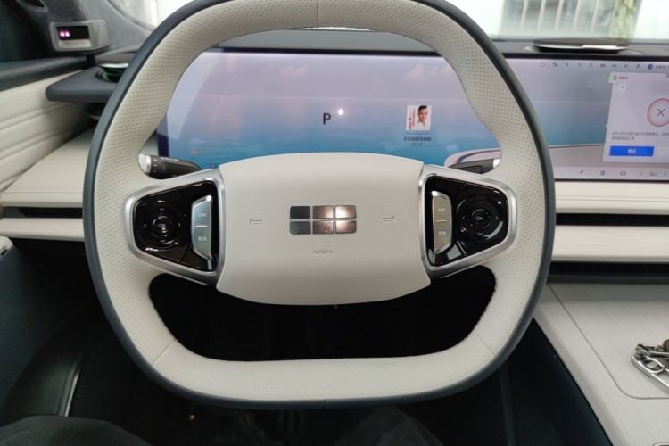 Used Geely Galaxy E8 2024 665 km Range Rear-Drive Starship Long-Range Version Steering Wheel