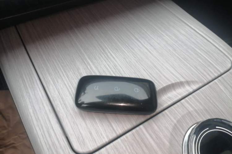 Used Geely Galaxy E8 2024 665 km Range Rear-Drive Starship Intelligent Driving Version Vehicle Key