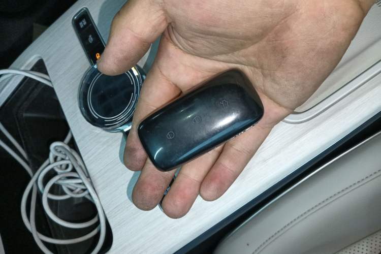 Used Geely Galaxy E8 2024 665 km Range Rear-Drive Starship Long-Range Version Vehicle Key