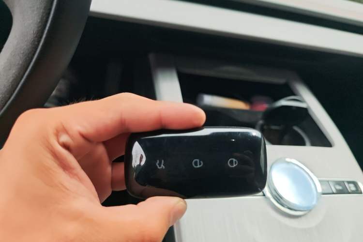 Used Geely Galaxy E8 2024 620 km All-Wheel-Drive Dragon Edition Vehicle Key