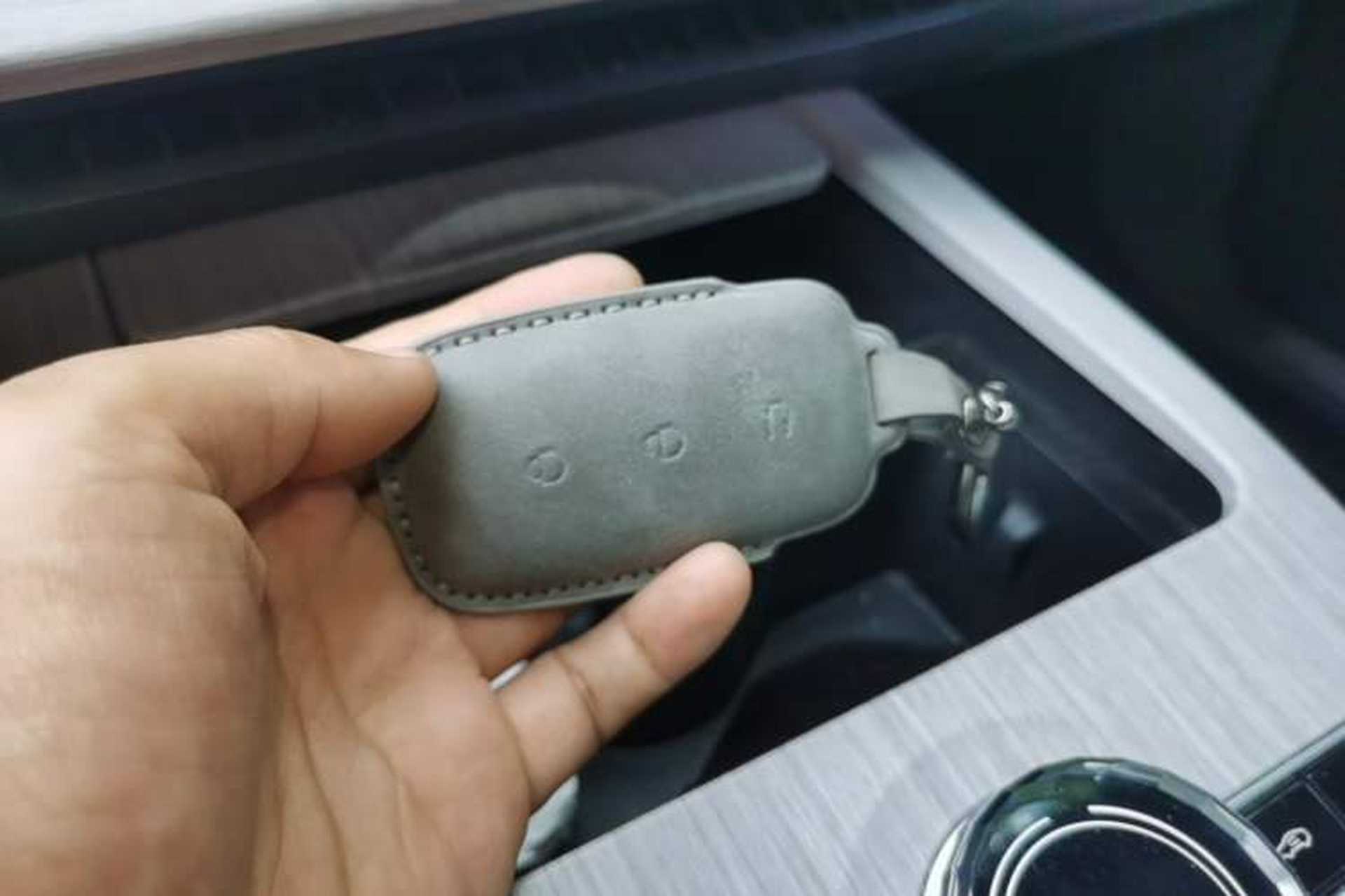Used Geely Galaxy E8 2024 550 km Range Rear-Drive MAX Vehicle Key