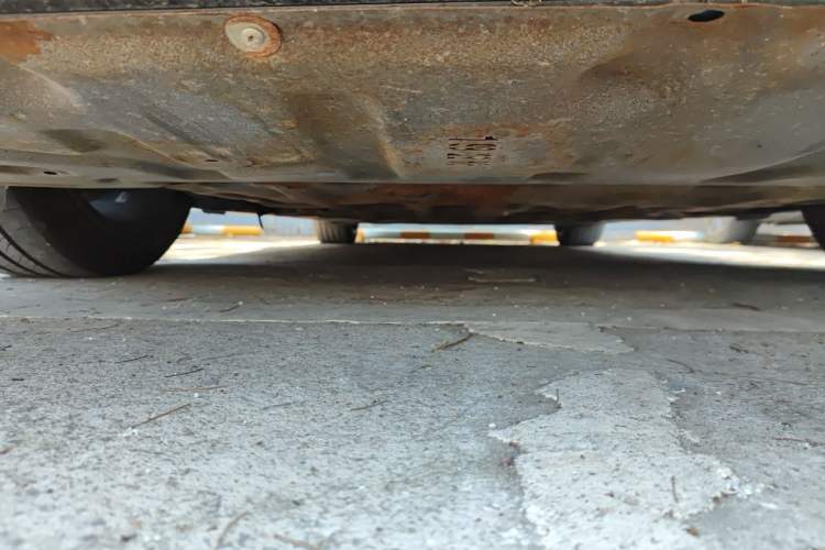 Used Geely Galaxy E8 2024 665 km Range Rear-Drive Starship Long-Range Version Chassis Front