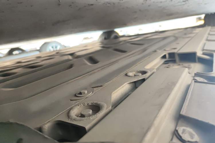 Used Geely Galaxy E8 2024 665 km Range Rear-Drive Starship Long-Range Version Chassis Rear Left