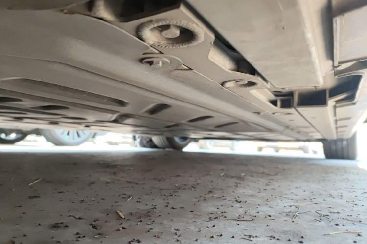 Used Geely Galaxy E8 2024 665 km Range Rear-Drive Starship Long-Range Version Chassis Rear Right