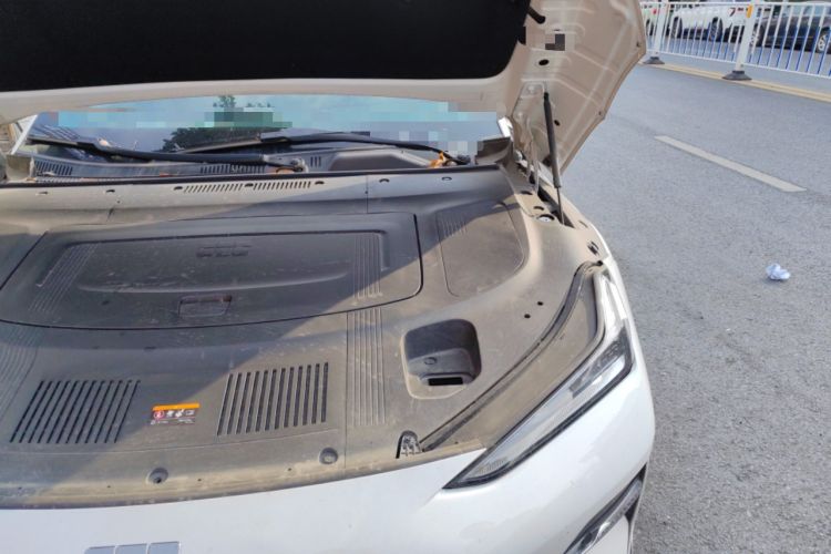 Used Geely Galaxy E8 2024 550 km Range Rear-Drive MAX Engine Bay Left