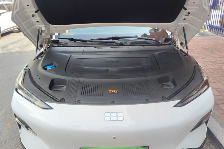 Used Geely Galaxy E8 2024 665 km Range Rear-Drive Starship Long-Range Version Engine Bay