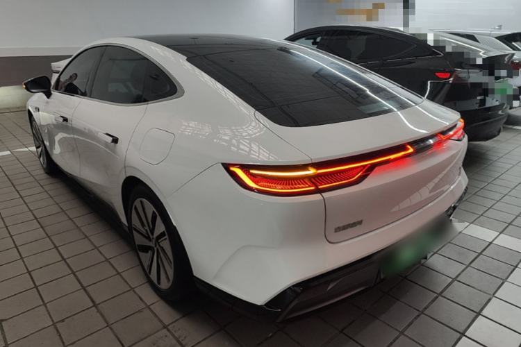 Used Geely Galaxy E8 2024 550 km Range Rear-Drive MAX Exterior 2