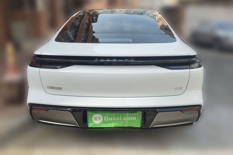 Used Geely Galaxy E8 2024 665 km Range Rear-Drive Starship Long-Range Version Exterior 4