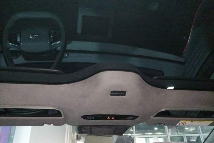 Used Geely Galaxy E8 2024 550 km Range Rear-Drive MAX Headliner