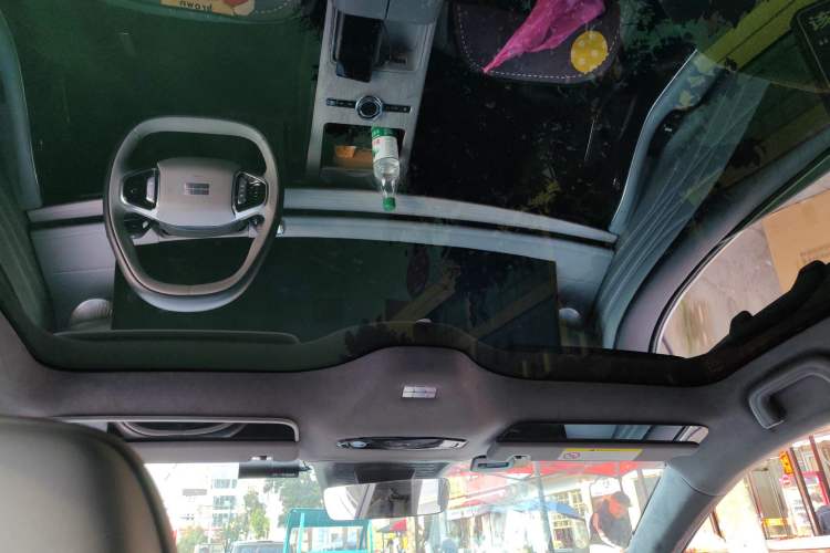 Used Geely Galaxy E8 2024 550 km Range Rear-Drive MAX Headliner
