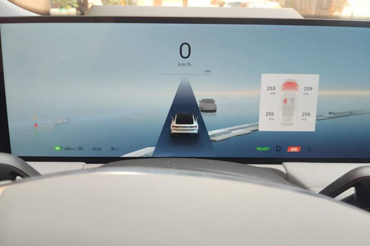 Used Geely Galaxy E8 2024 665 km Range Rear-Drive Starship Long-Range Version Instrument Cluster
