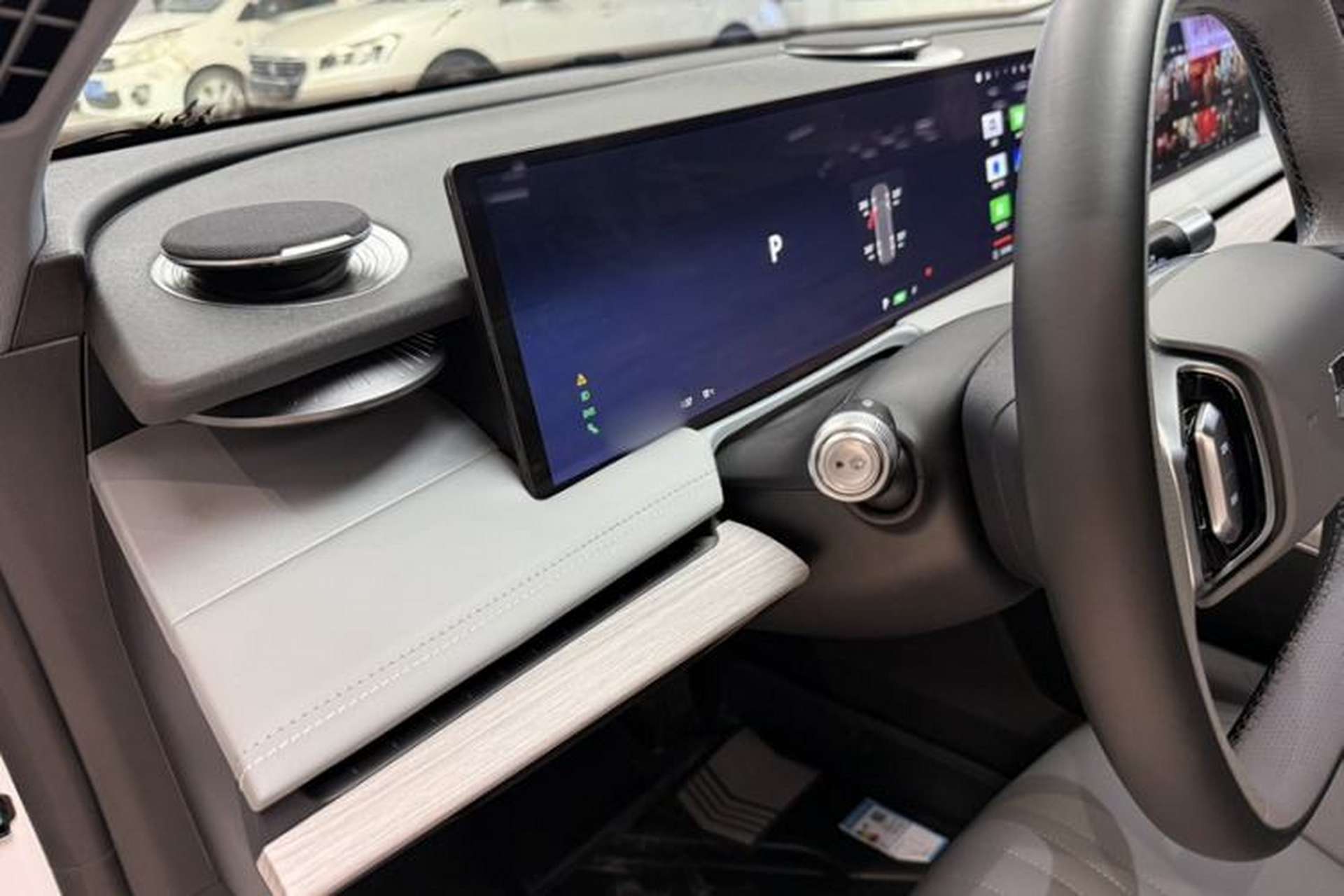 Used Geely Galaxy E8 2024 550 km Range Rear-Wheel-Drive PRO Interior 6