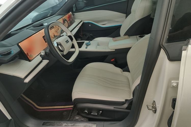 Used Geely Galaxy E8 2024 550 km Range Rear-Drive MAX Left Front Seat