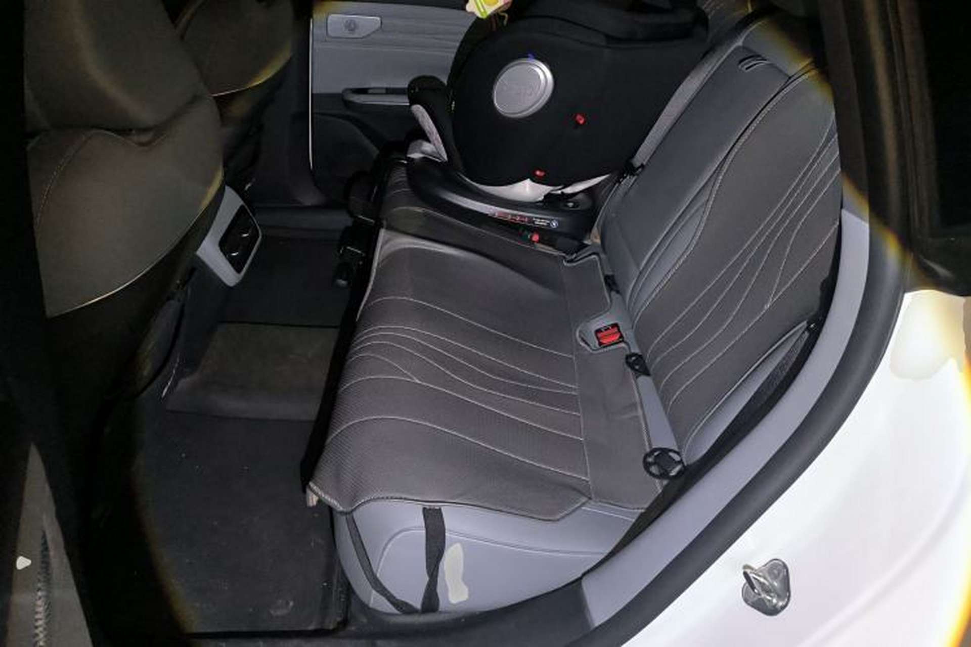 Used Geely Galaxy E8 2024 550 km Range Rear-Drive MAX Left Rear Seat
