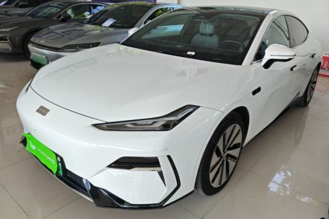 Used Geely Galaxy E8 2024 665 km Range Rear-Drive Starship Long-Range Version