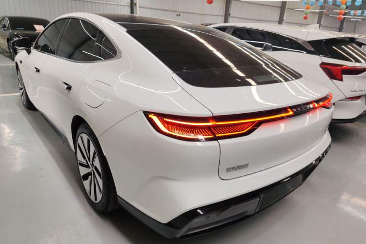 Used Geely Galaxy E8 2024 665 km Range Rear-Drive Starship Long-Range Version Rear Left 45 Deg