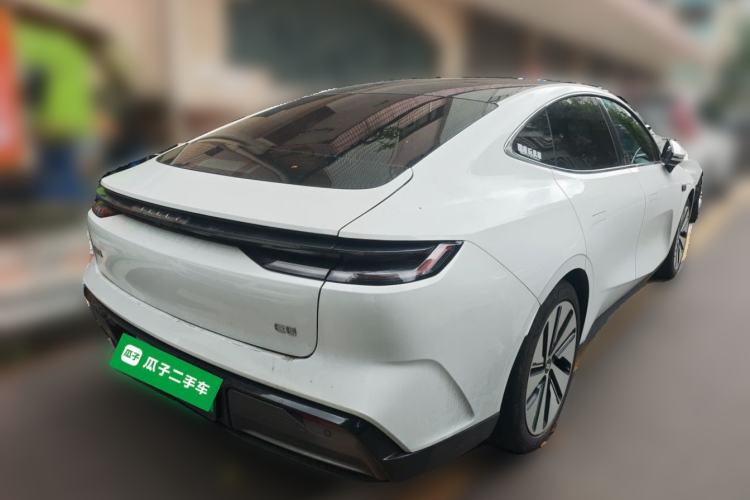 Used Geely Galaxy E8 2024 665 km Range Rear-Drive Starship Long-Range Version Rear Right 45 Deg