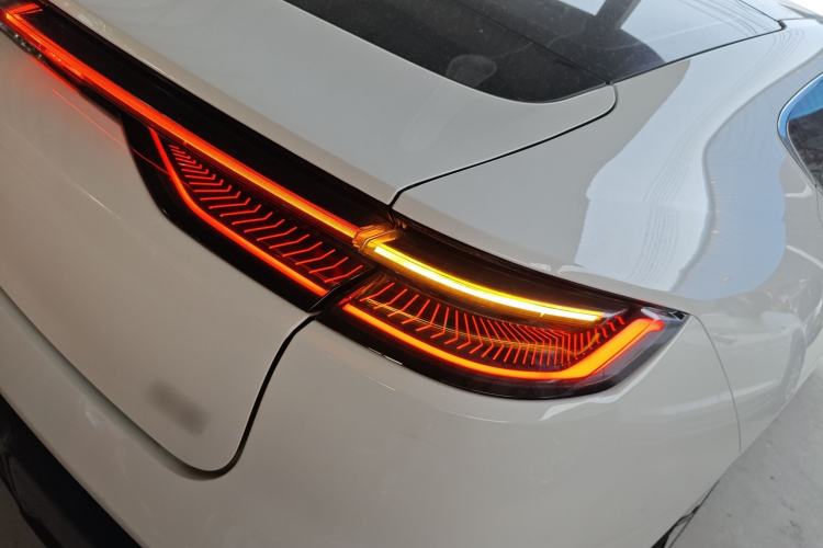 Used Geely Galaxy E8 2024 550 km Range Rear-Drive MAX Right Rear Taillight