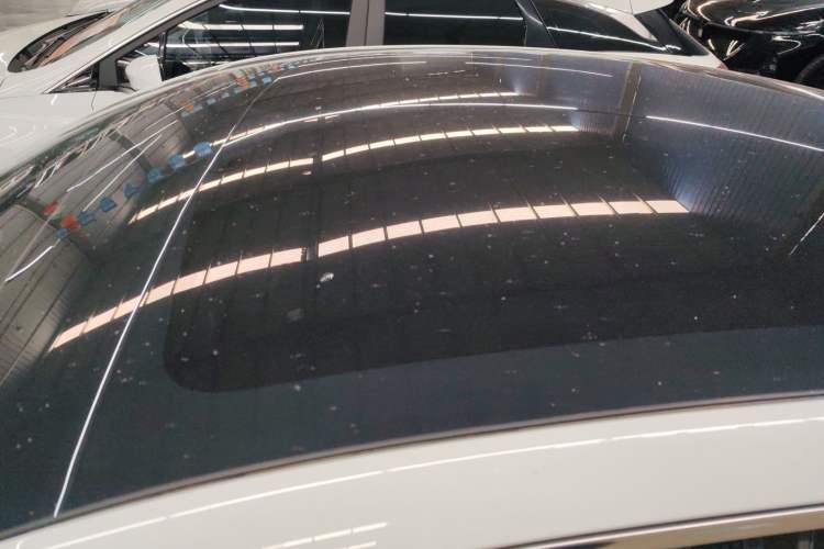 Used Geely Galaxy E8 2024 665 km Range Rear-Drive Starship Long-Range Version Roof
