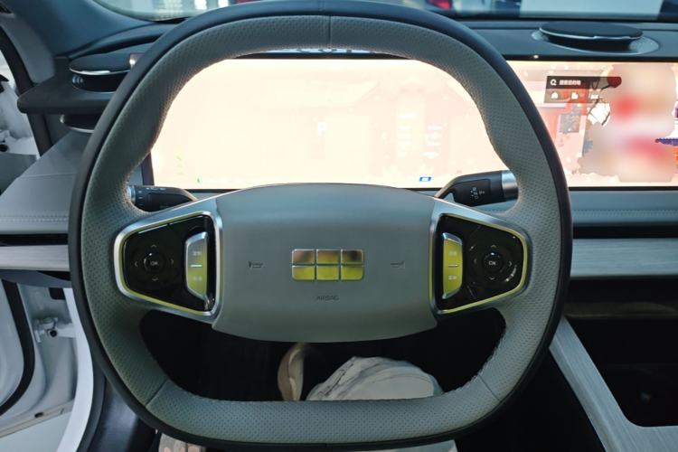 Used Geely Galaxy E8 2024 550 km Range Rear-Wheel-Drive PRO Steering Wheel