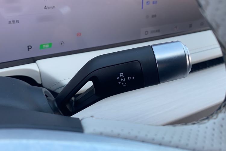 Used Geely Galaxy E8 2024 665 km Range Rear-Drive Starship Long-Range Version Gear Lever