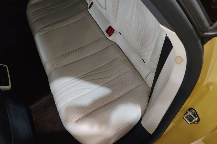 Used Geely Galaxy E8 2024 665 km Range Rear-Drive Starship Long-Range Version Left Rear Seat