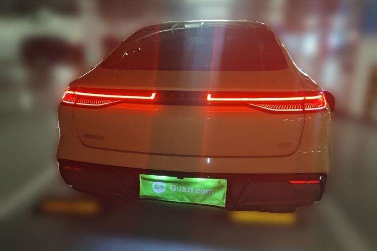 Used Geely Galaxy E8 2024 665 km Range Rear-Drive Starship Long-Range Version Rear