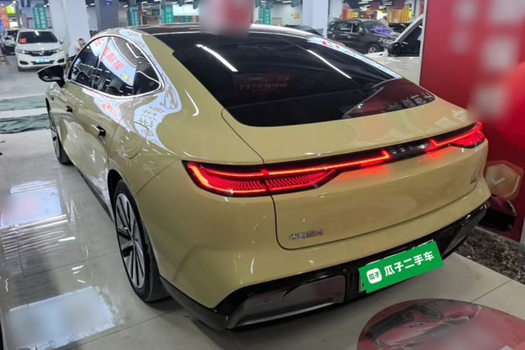 Used Geely Galaxy E8 2024 665 km Range Rear-Drive Starship Long-Range Version Rear Left 45 Deg