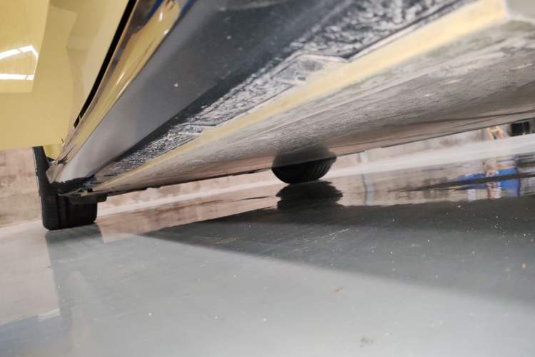 Used Geely Galaxy E8 2024 665 km Range Rear-Drive Starship Long-Range Version Right Side Sill