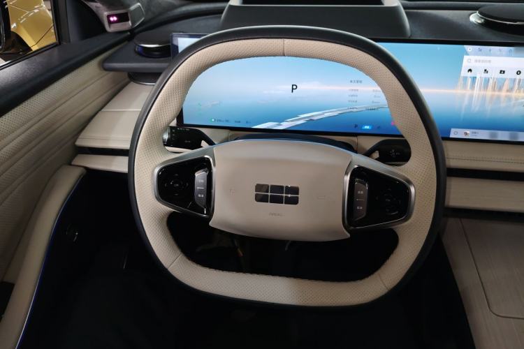 Used Geely Galaxy E8 2024 665 km Range Rear-Drive Starship Long-Range Version Steering Wheel
