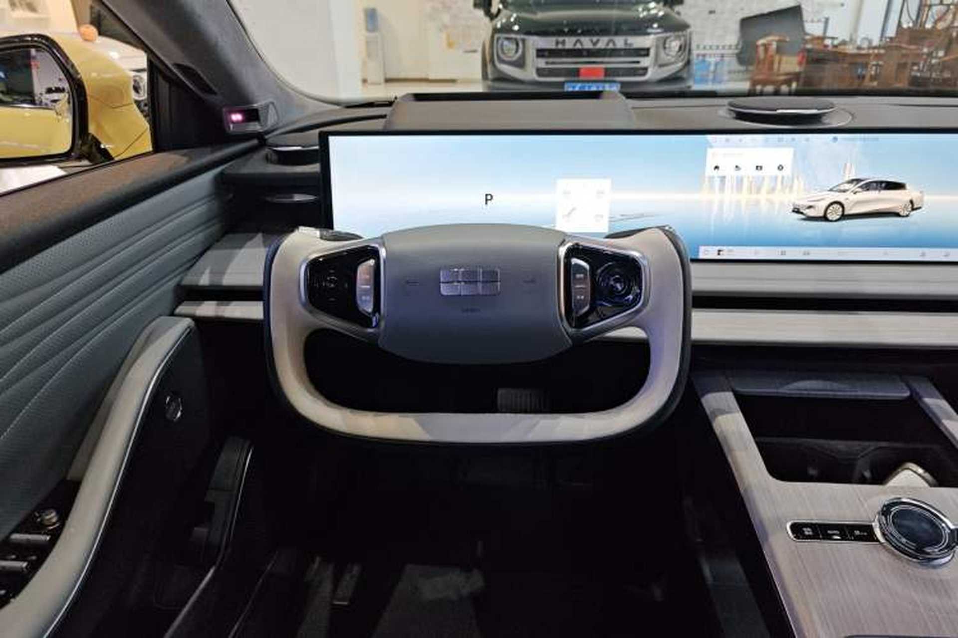 Used Geely Galaxy E8 2024 665 km Range Rear-Drive Starship Long-Range Version Steering Wheel
