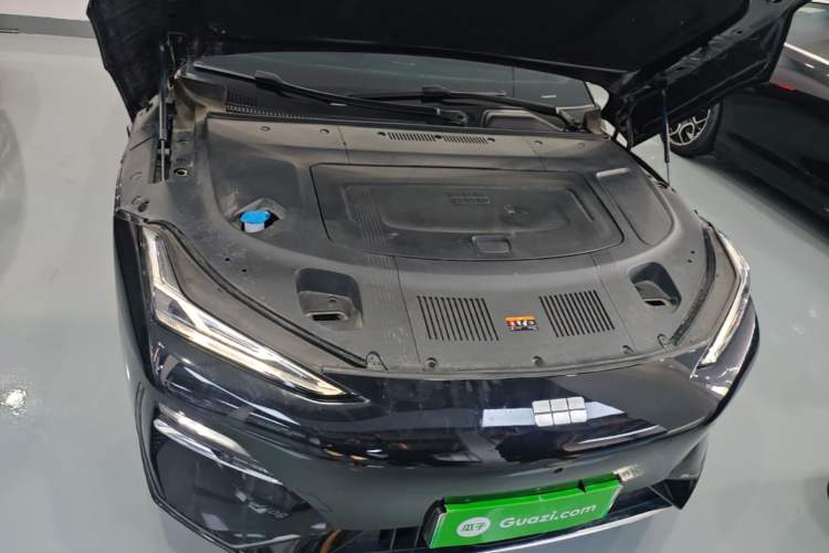 Used Geely Galaxy E8 2025 575 km Intelligent Driving Edition Engine Bay