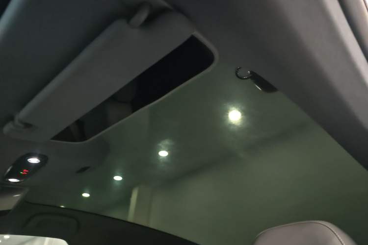 Used Geely Galaxy E8 2025 575 km Intelligent Driving Edition Headliner