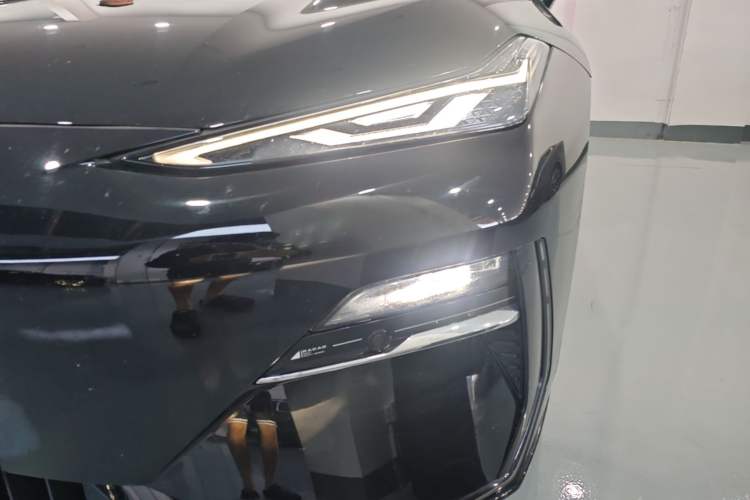 Used Geely Galaxy E8 2025 575 km Intelligent Driving Edition Left Front Headlight