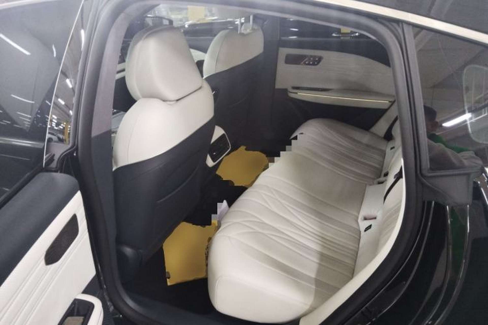 Used Geely Galaxy E8 2025 575 km Exploration Intelligent Driving Edition Left Rear Seat
