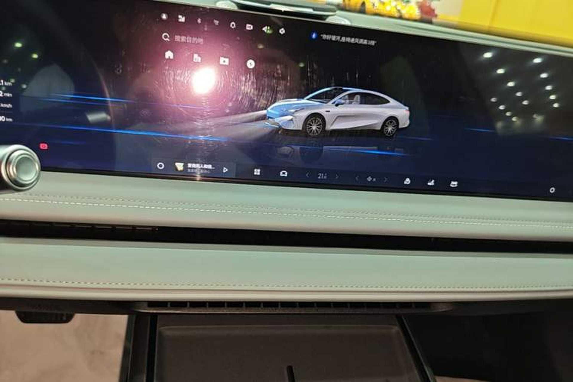 Used Geely Galaxy E8 2025 700 km Long-Range Intelligent Driving Version Audio And AC Panel