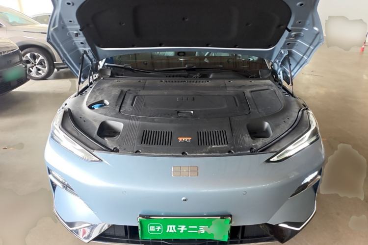 Used Geely Galaxy E8 2025 700 km Long-Range Intelligent Driving Version Engine Bay