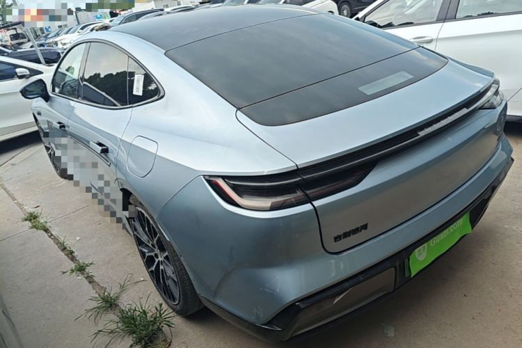 Used Geely Galaxy E8 2025 620 km All-Wheel Drive Starship LiDAR-Enabled Intelligent Driving Version Exterior 2