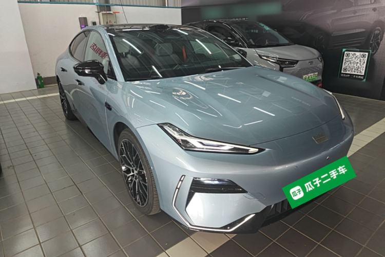 Used Geely Galaxy E8 2025 620 km All-Wheel Drive Starship LiDAR-Enabled Intelligent Driving Version Front Right 45 Deg