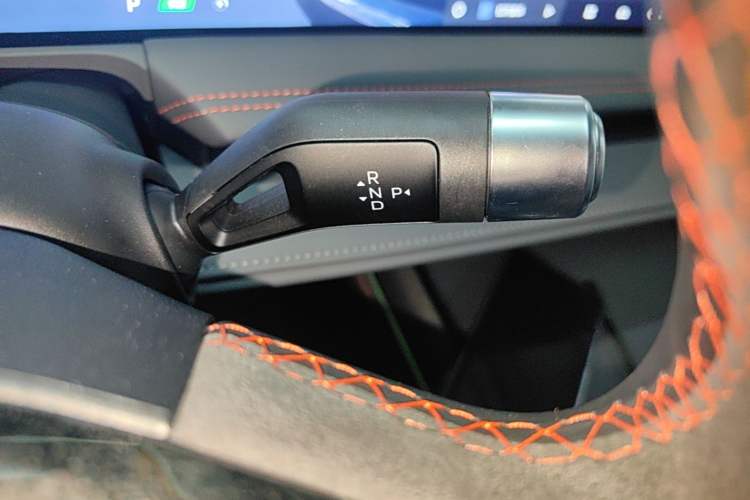 Used Geely Galaxy E8 2025 620 km All-Wheel Drive Starship LiDAR-Enabled Intelligent Driving Version Gear Lever