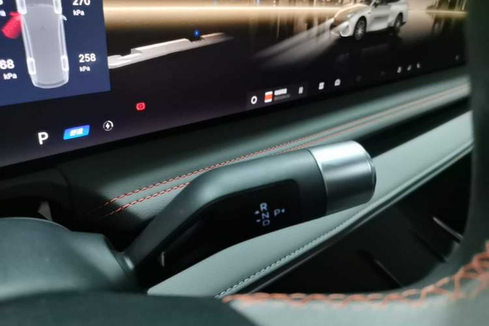 Used Geely Galaxy E8 2025 620 km All-Wheel Drive Starship LiDAR-Enabled Intelligent Driving Version Gear Lever
