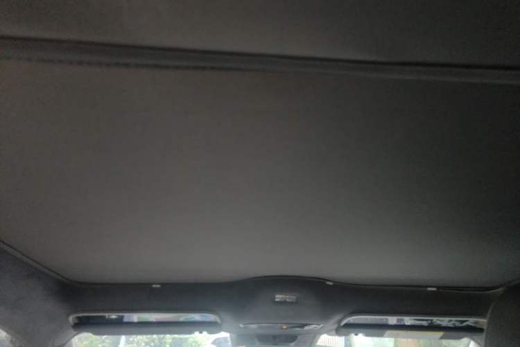 Used Geely Galaxy E8 2025 700 km Long-Range Intelligent Driving Version Headliner