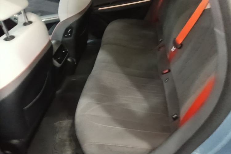Used Geely Galaxy E8 2025 620 km All-Wheel Drive Starship LiDAR-Enabled Intelligent Driving Version Left Rear Seat