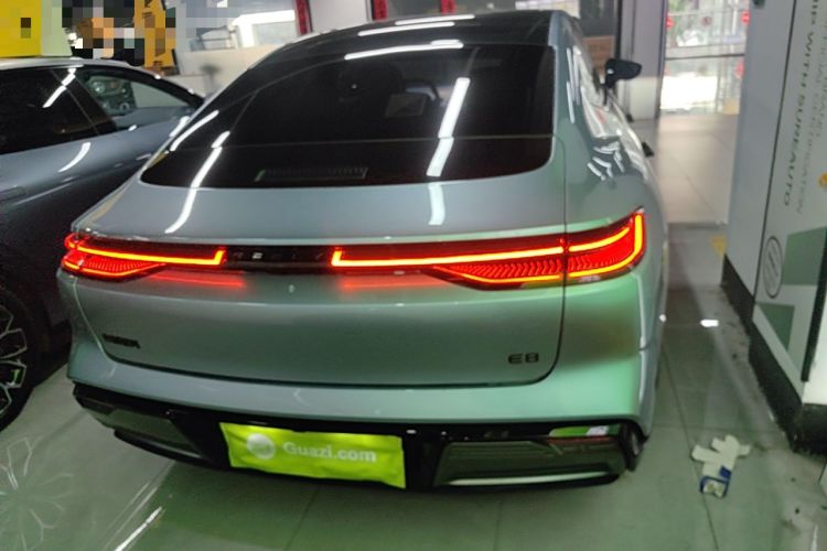 Used Geely Galaxy E8 2025 620 km All-Wheel Drive Starship LiDAR-Enabled Intelligent Driving Version Rear