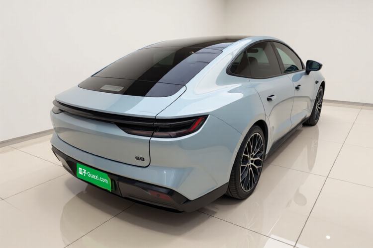 Used Geely Galaxy E8 2025 620 km All-Wheel Drive Starship LiDAR-Enabled Intelligent Driving Version Rear Right 45 Deg