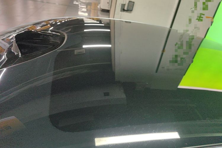 Used Geely Galaxy E8 2025 620 km All-Wheel Drive Starship LiDAR-Enabled Intelligent Driving Version Roof