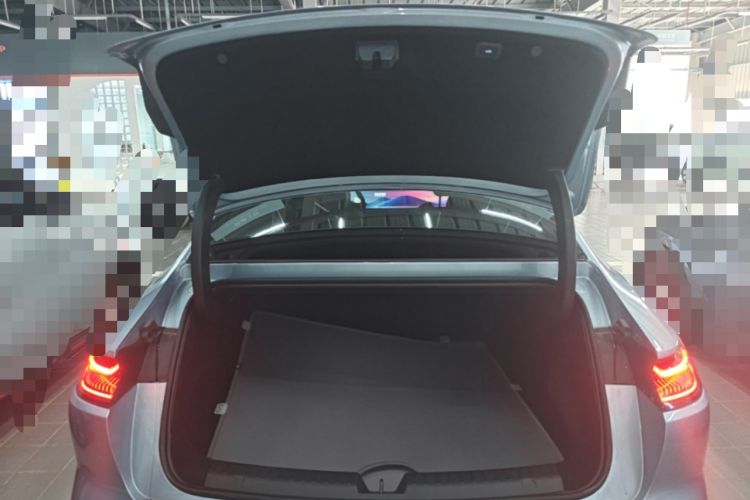 Used Geely Galaxy E8 2025 620 km All-Wheel Drive Starship LiDAR-Enabled Intelligent Driving Version Trunk